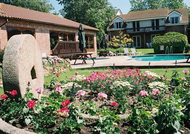 The Samares Coast Hotel & Apartments Saint Helier Jersey Exterior foto